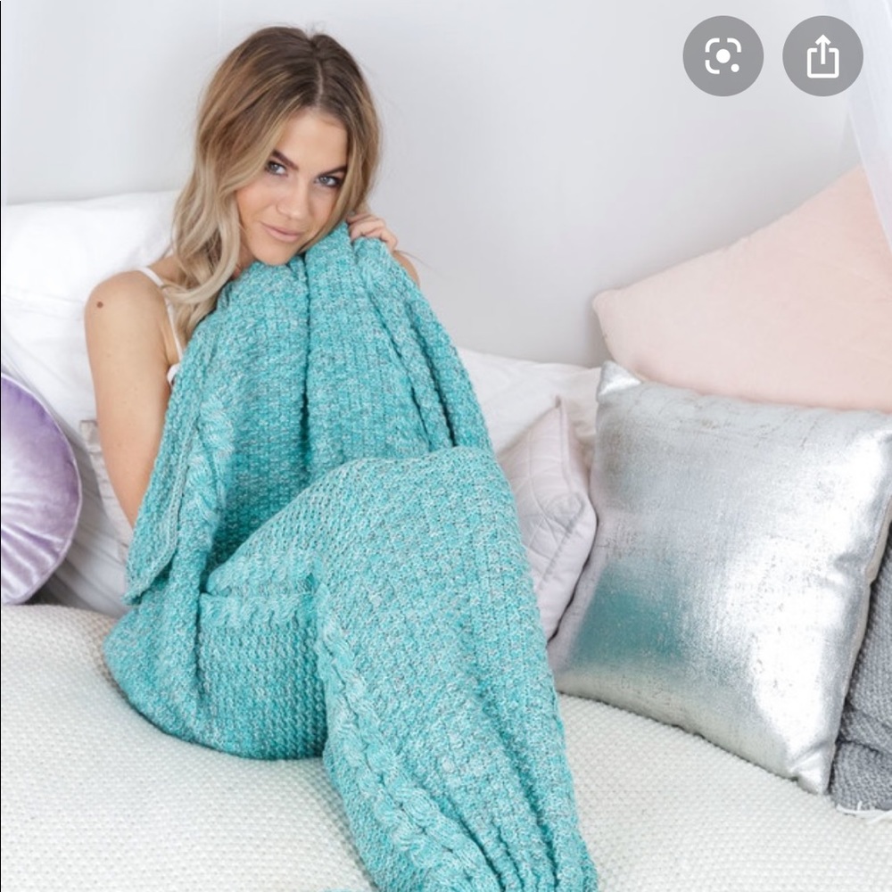 Mermaid blanket